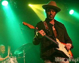 Doyle Bramhall II (23)